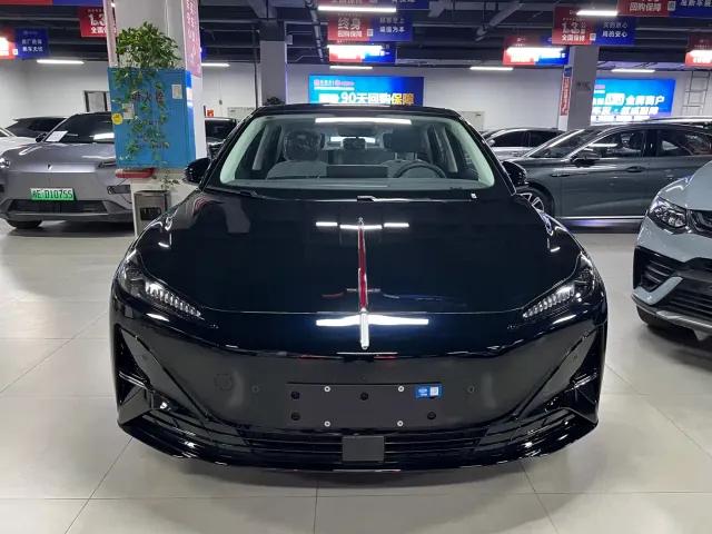 Hongqi Tiangong 05 — Фото автомобиля 2