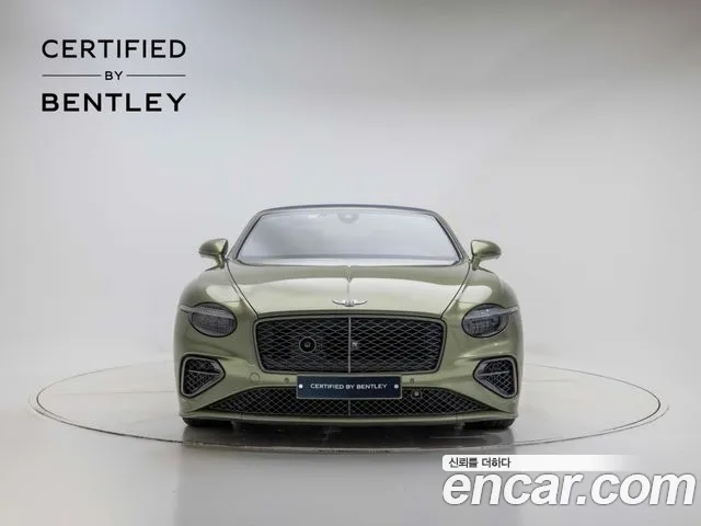 Bentley Continental — Фото автомобиля 3