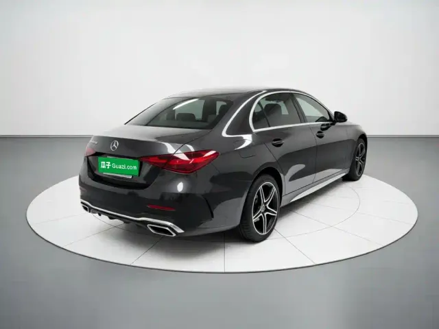 Mercedes-Benz C-Class — Фото автомобиля 6