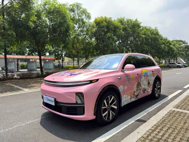 Фотография автомобиля — Li Auto L7