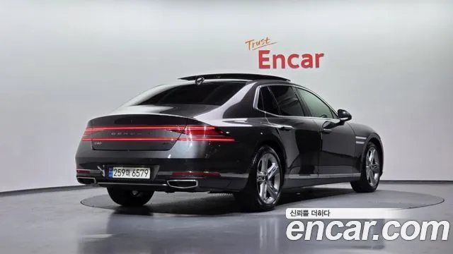 Genesis G90 Бензин 3.5 турбо AWD — Фото автомобиля 2