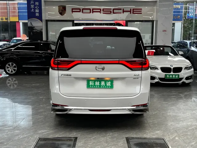 GAC Trumpchi M8 — Фото автомобиля 5