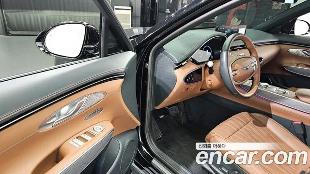 Genesis GV70 2.5T Бензин AWD — Фото автомобиля 10