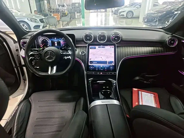 Mercedes-Benz C-Class — Фото автомобиля 9