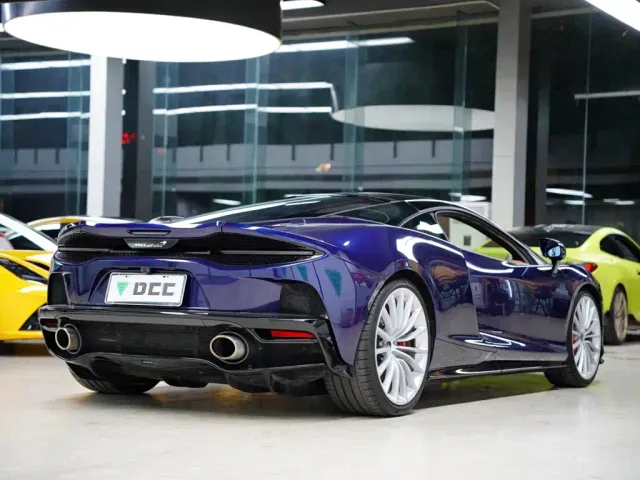 McLaren GT — Фото автомобиля 7