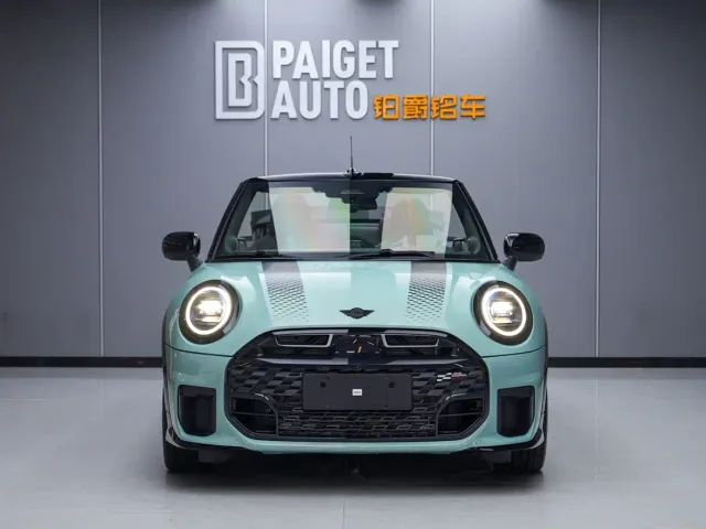 Фотография автомобиля — MINI Hatch