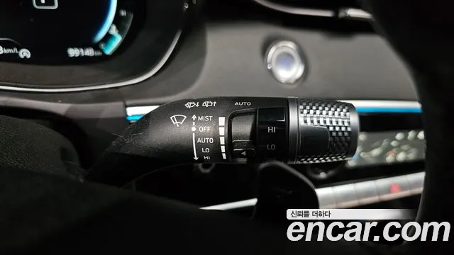 Genesis GV70 2.5T Бензин AWD — Фото автомобиля 18