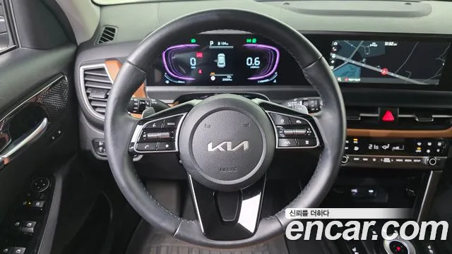 Kia Seltos New — Фото автомобиля 19