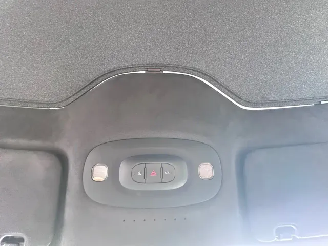 Xiaomi SU7 — Фото автомобиля 14