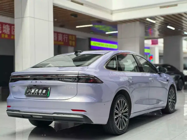 Geely Galaxy A7 — Фото автомобиля 16