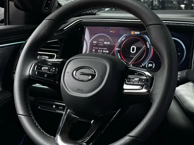 GAC Trumpchi GS8 — Фото автомобиля 25