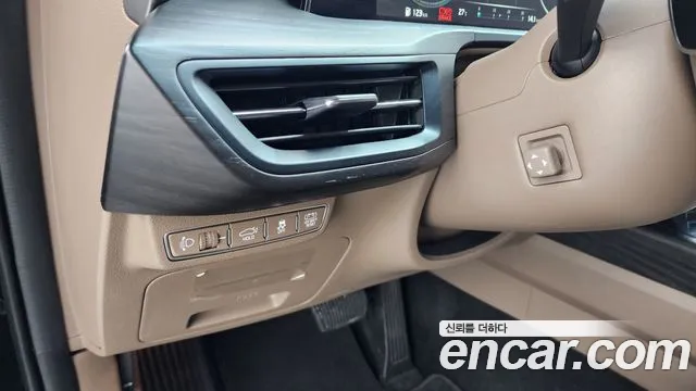 Kia K8 K8 Hybrid — Фото автомобиля 19