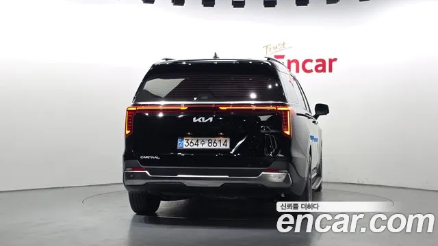 Kia Canival Новый Carnival 4 поколение Бензин 7 мест Signature — Фото автомобиля 3
