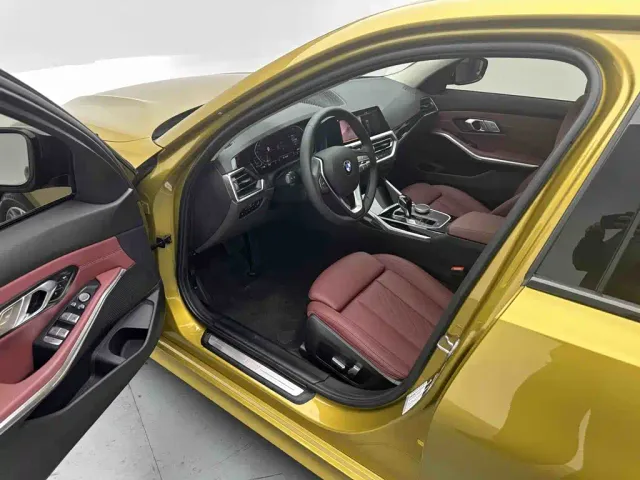 BMW 3 Series — Фото автомобиля 11
