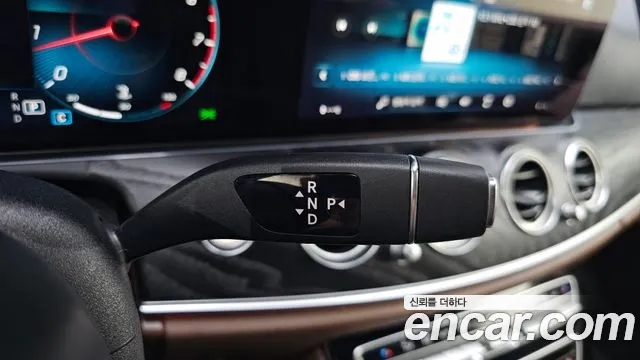 Mercedes-Benz E-Class W213 — Фото автомобиля 12