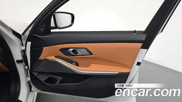 BMW 3-Series 3 серия (G20) 320i Touring M Sport — Фото автомобиля 20