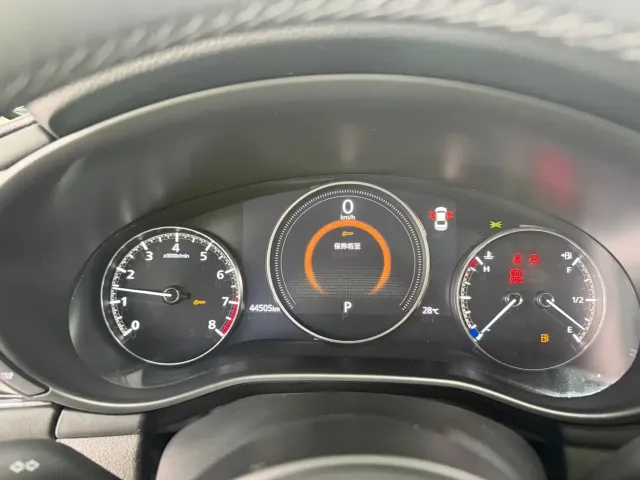 Mazda Axela — Фото автомобиля 23