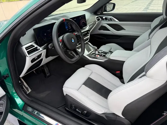 BMW M4 — Фото автомобиля 17