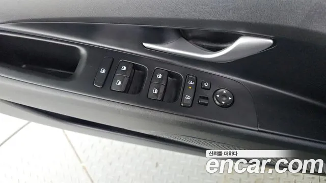 Hyundai Avante CN7 — Фото автомобиля 28