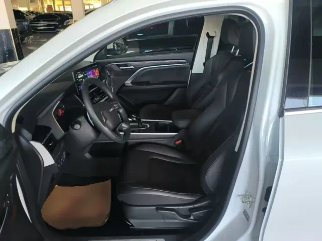 Haval H6 — Фото автомобиля 14
