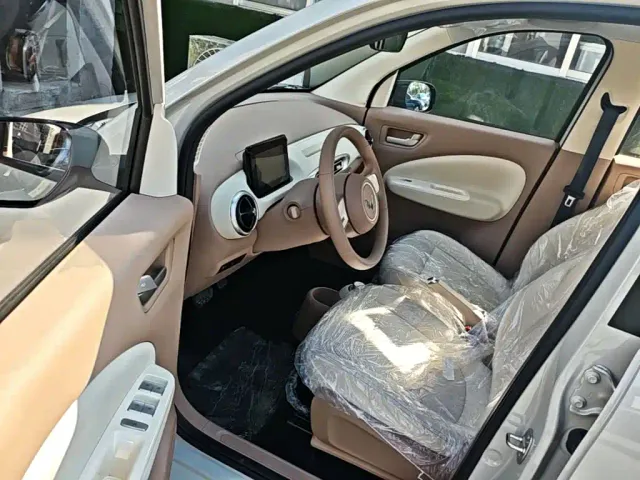 Wuling Hongguang Mini EV — Фото автомобиля 15