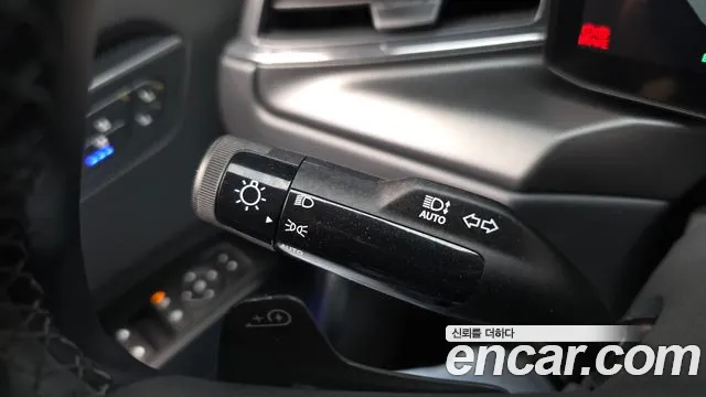 Kia EV9 — Фото автомобиля 28