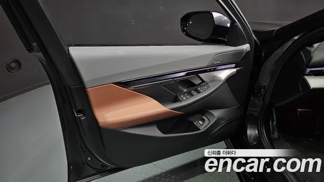 BMW i5 G60 — Фото автомобиля 13
