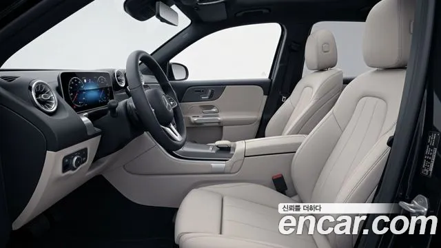 Mercedes-Benz EQB — Фото автомобиля 10