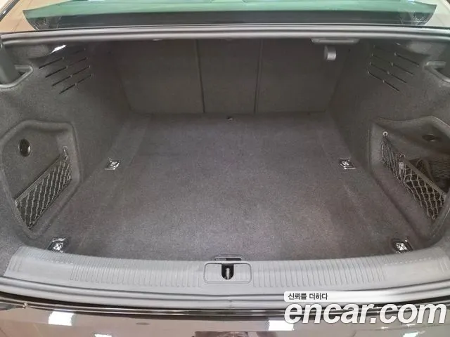 Audi A4 40 TDI quattro Premium — Фото автомобиля 19