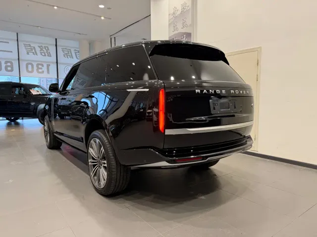 Land Rover Range Rover — Фото автомобиля 29