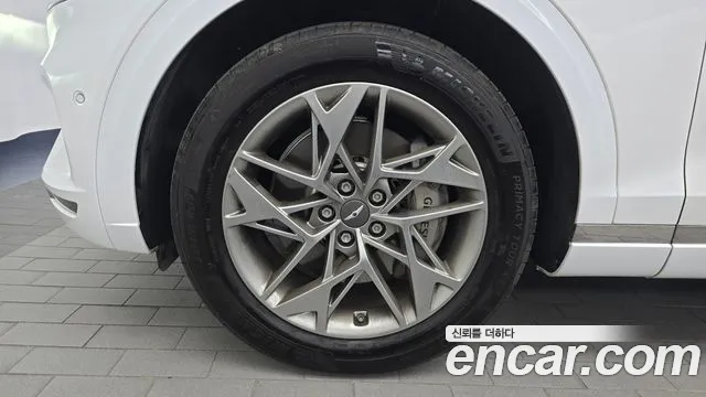 Genesis GV70 — Фото автомобиля 5