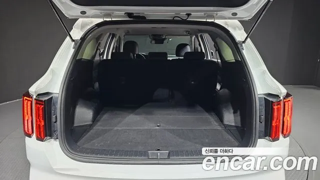 Kia Sorento Sorento 4-е поколение Дизель 2.2 2WD — Фото автомобиля 17