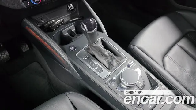 Audi Q2 35 TDI Premium — Фото автомобиля 8