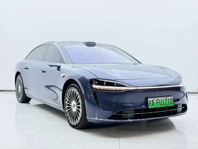 Stelato S9 — Фото автомобиля 2