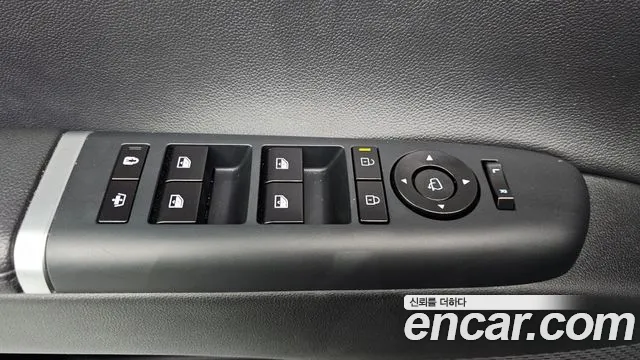 Hyundai Grandeur GN7 — Фото автомобиля 25