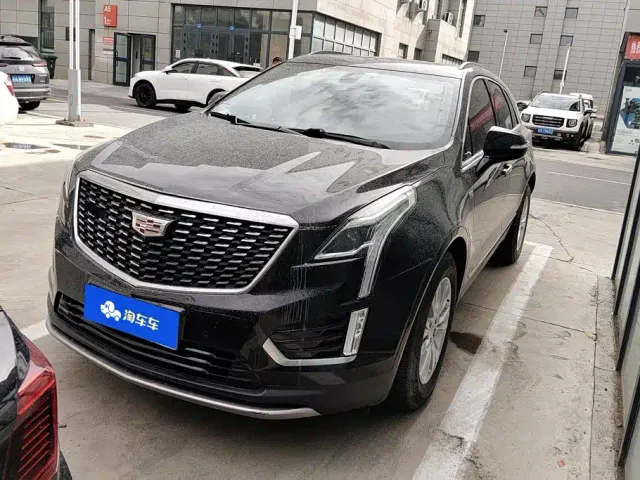 Фотография автомобиля — Cadillac XT5