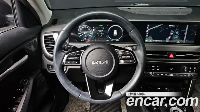 Kia Seltos New — Фото автомобиля 19