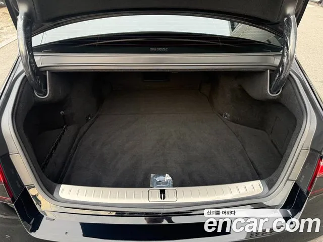 Genesis G90 Бензин 3.5 турбо AWD — Фото автомобиля 19