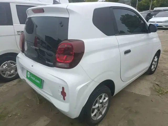 Roewe Clever — Фото автомобиля 6