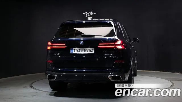 BMW X5 xDrive 40i M Sport — Фото автомобиля 4