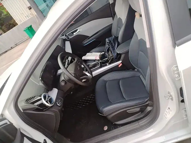 Chevrolet Monza — Фото автомобиля 14