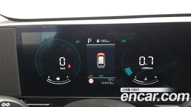 Hyundai Kona — Фото автомобиля 8