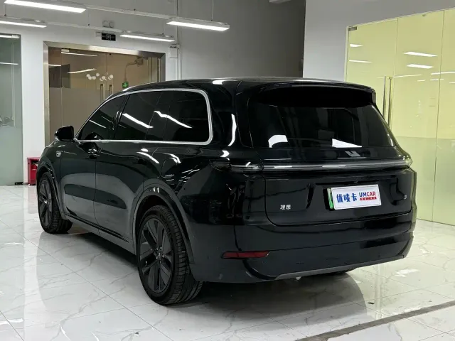Li Auto L9 — Фото автомобиля 4