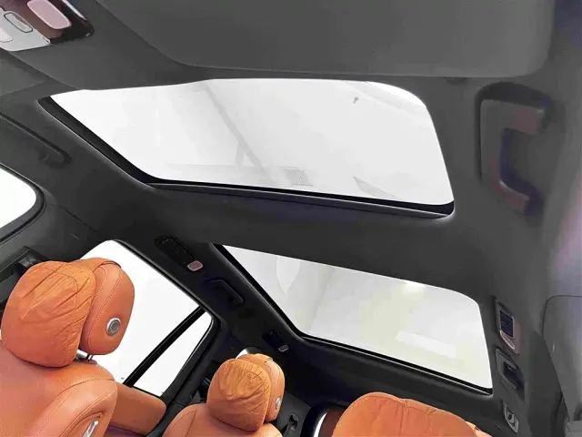 Li Auto L8 — Фото автомобиля 10