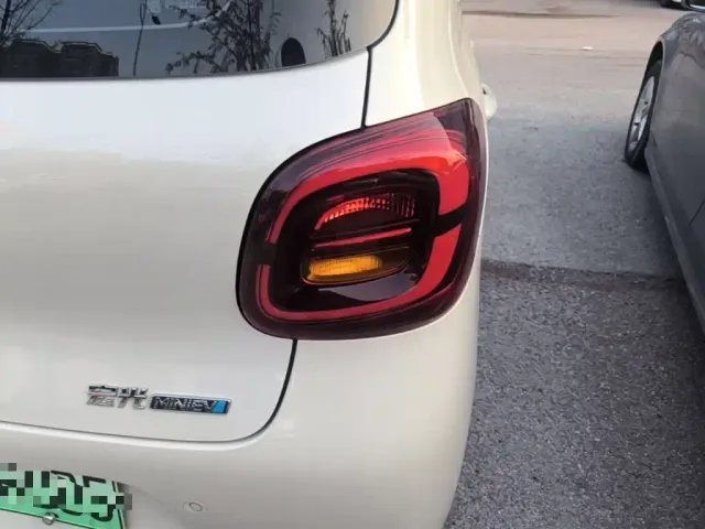 Wuling Hongguang Mini EV — Фото автомобиля 7