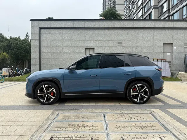 Nio ES7 — Фото автомобиля 17