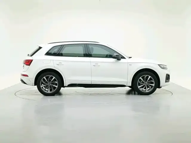 Audi Q5L — Фото автомобиля 7