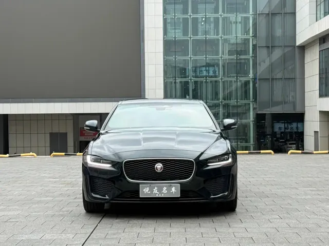 Jaguar XEL — Фото автомобиля 2