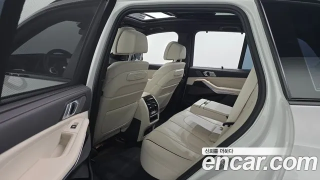 BMW X5 — Фото автомобиля 12