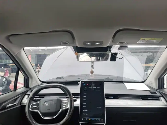Nezha Auto Nezha V 2022 Trend 400 Lite — Фото автомобиля 13